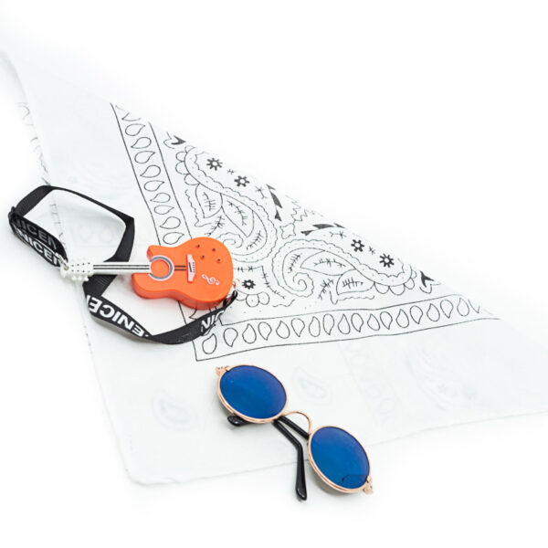 LOÐVINIR plush accessories rock set featuring an orange guitar, bandana, and sunglasses