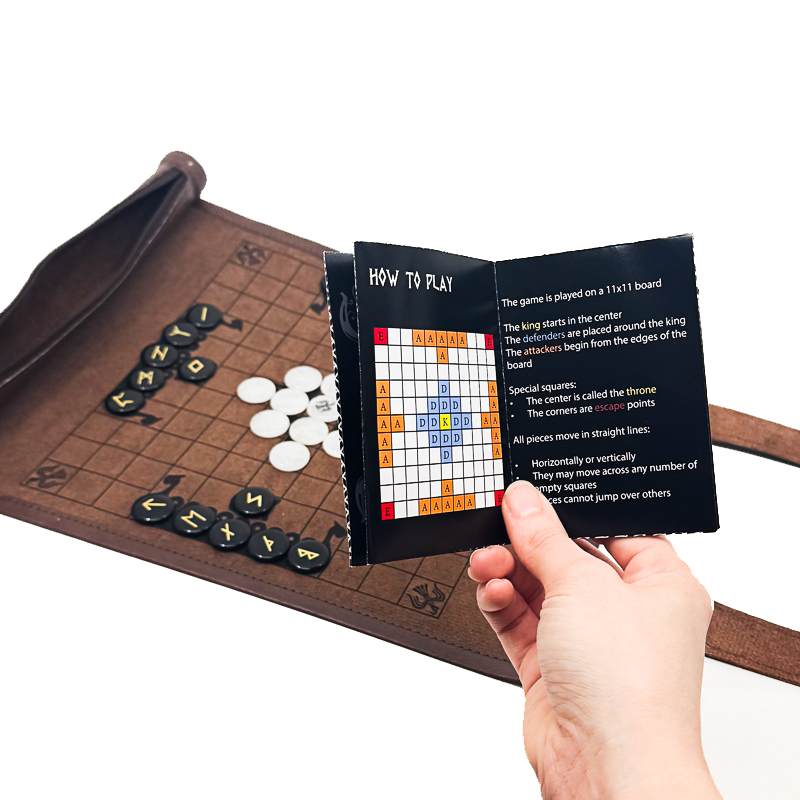 Hnefatafl (Viking Chess) & Elder Futhark Runes - Travel set - Image 2